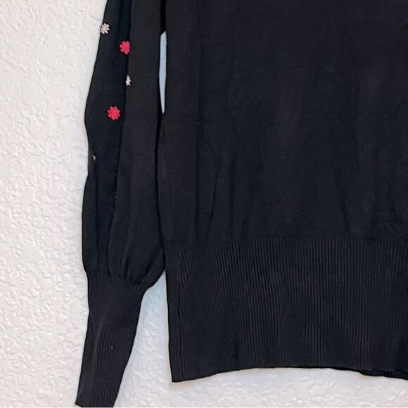 Aaeda Embroidered Floral Collar Pullover Knit Sweater in Black NWT! size Large - Picture 8 of 12